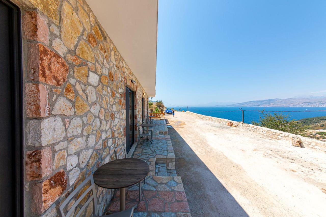 Santa Oliva Suites Ksamil Exterior foto